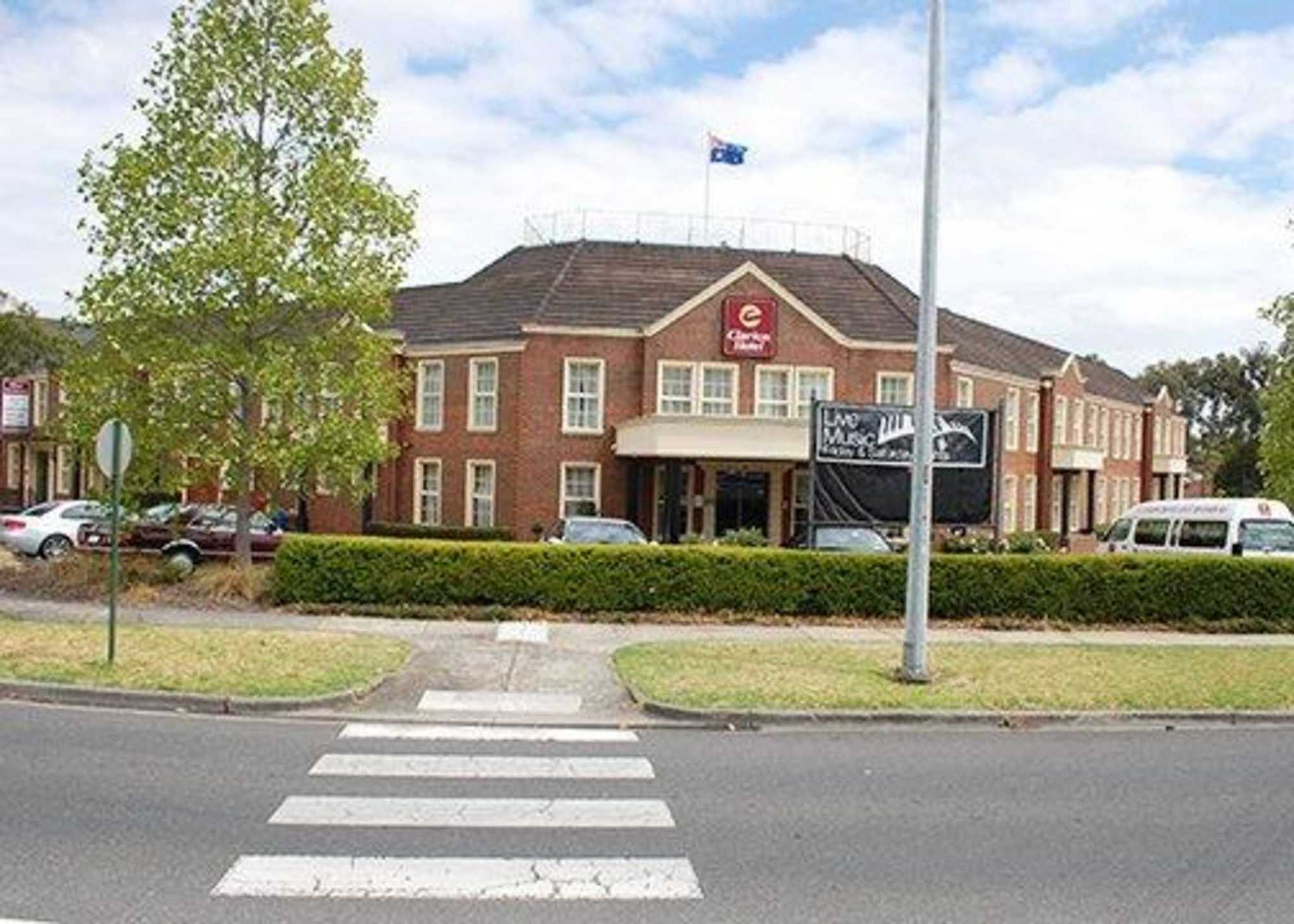 Canterbury International Hotel Forest Hill Екстер'єр фото