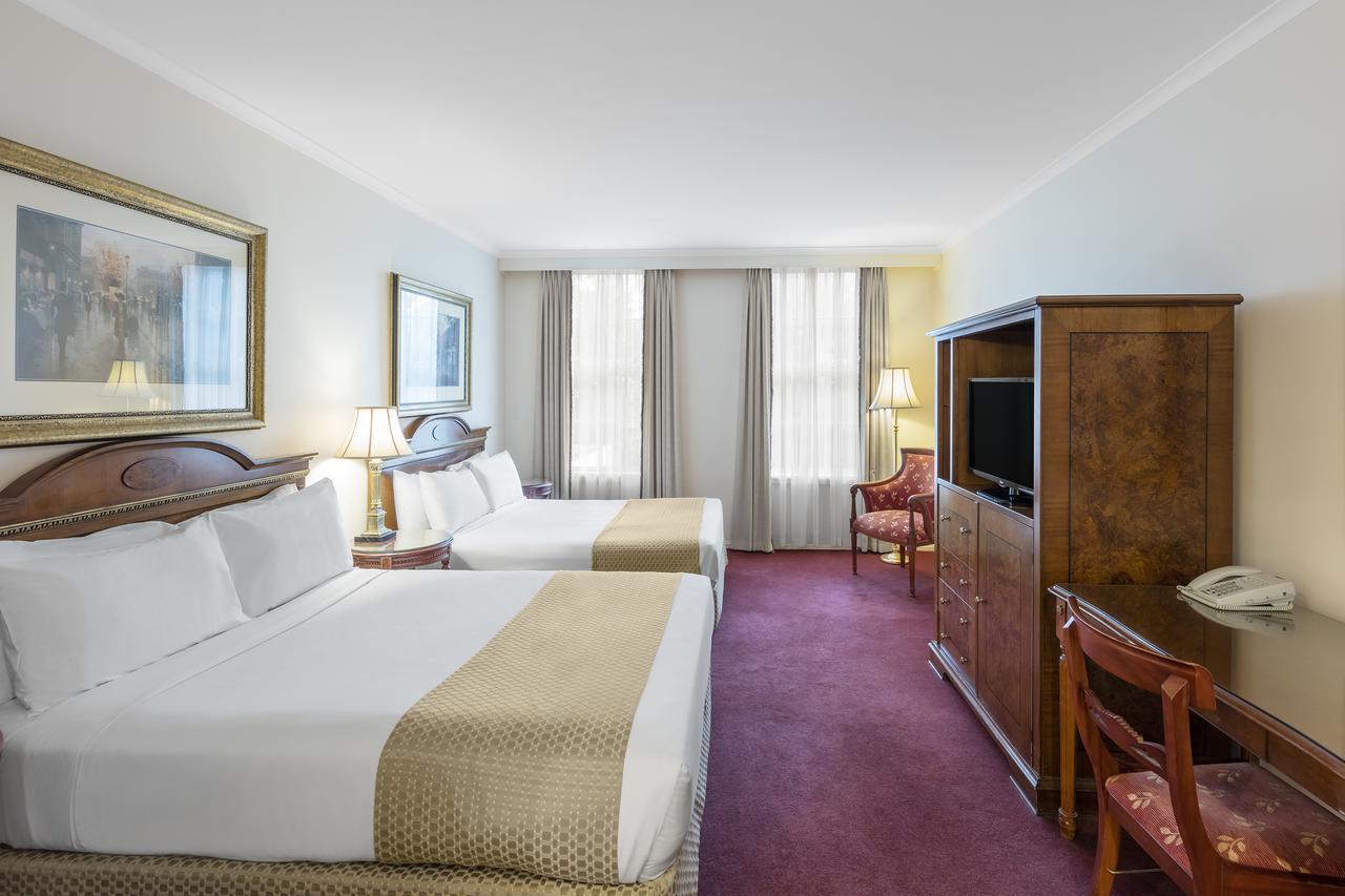 Canterbury International Hotel Forest Hill Екстер'єр фото