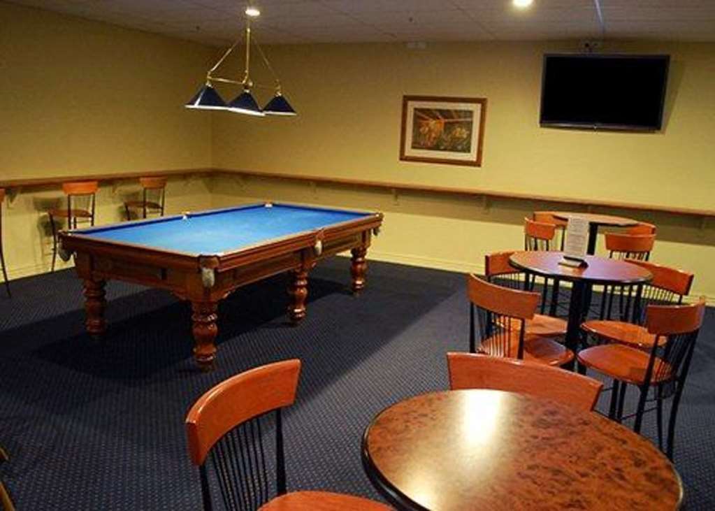 Canterbury International Hotel Forest Hill Екстер'єр фото